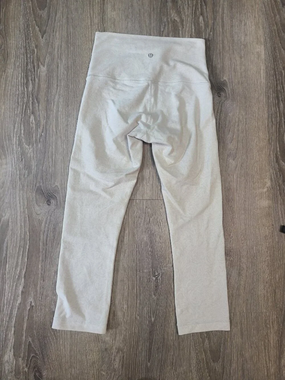 Lululemon Wunder Under High Rise Crop 21